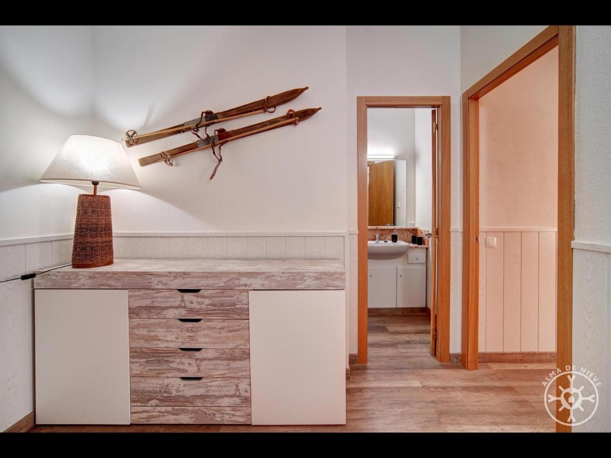 Apartamento Maladeta De Alma De Nieve Baqueira Beret Exterior foto