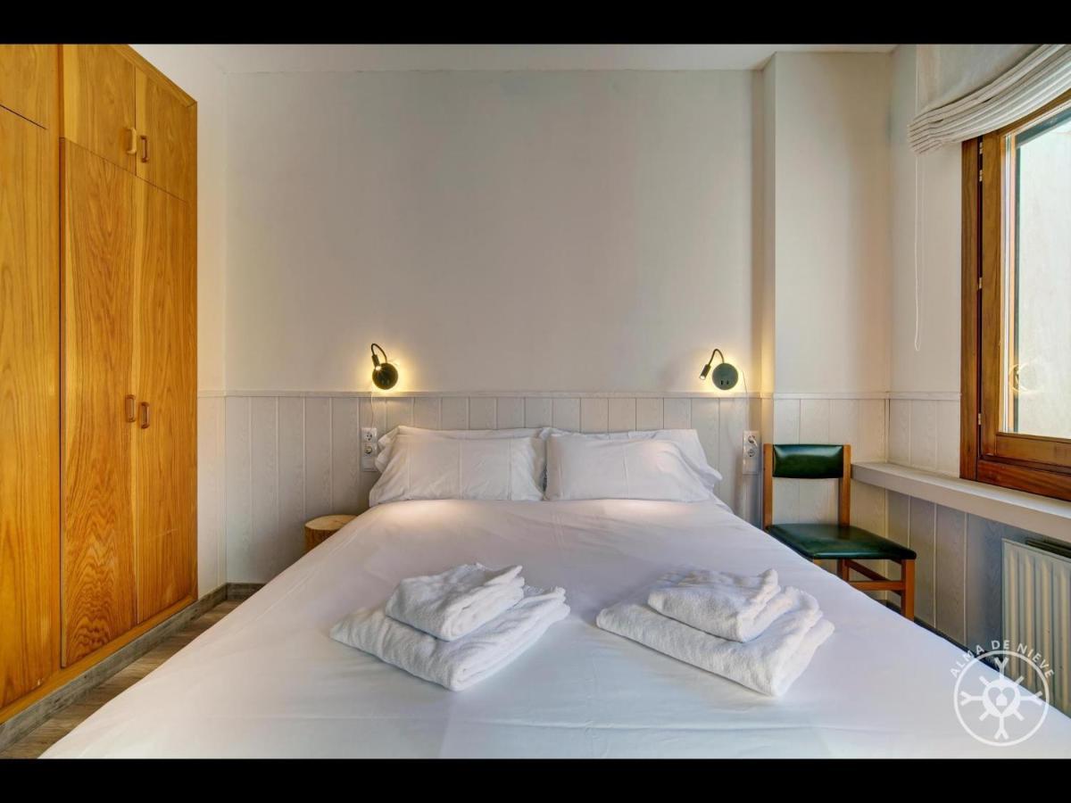 Apartamento Maladeta De Alma De Nieve Baqueira Beret Exterior foto